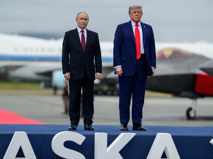 Спертый «дух Анкориджа»: со встречи Путина и Трампа на Аляске прошел целый год - «Недвижимость»